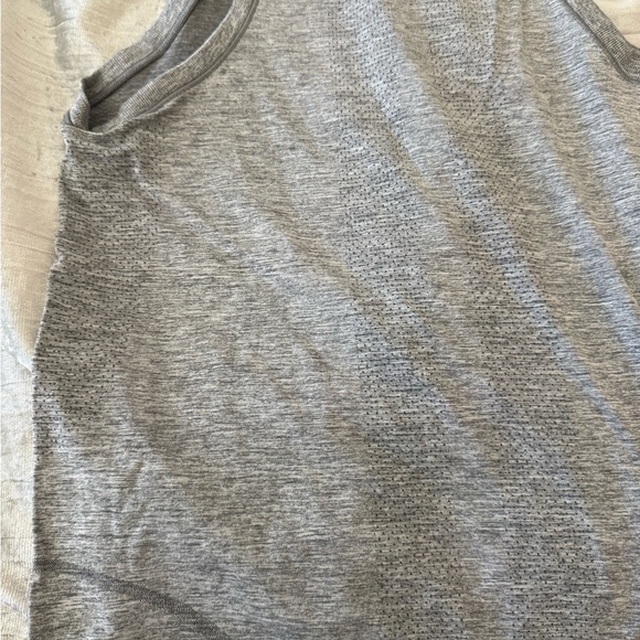 Womens Gray Athletic Tank Top - Picture 2 of 4